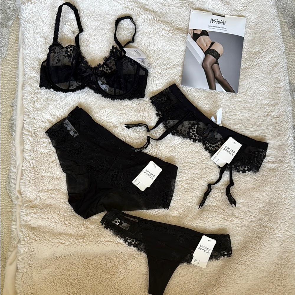 Simone Perele Black Lace Bra Intimates & Sleepwear